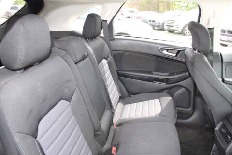 2016 Ford Edge SE