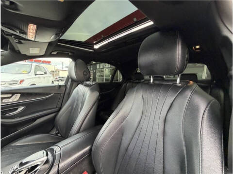 2019 Mercedes-Benz E-Class E 300