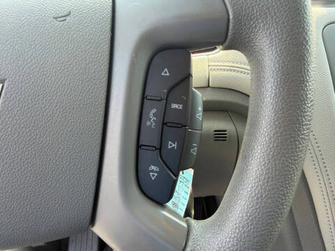 2016 Chevrolet Traverse LS