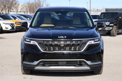 2024 Kia Carnival EX