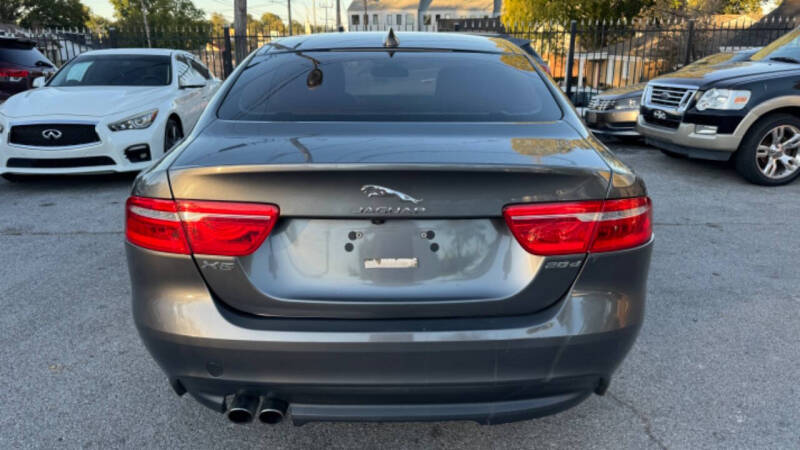 2017 Jaguar XE 20d Prestige