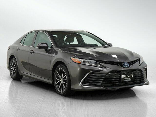 2021 Toyota Camry Hybrid XLE