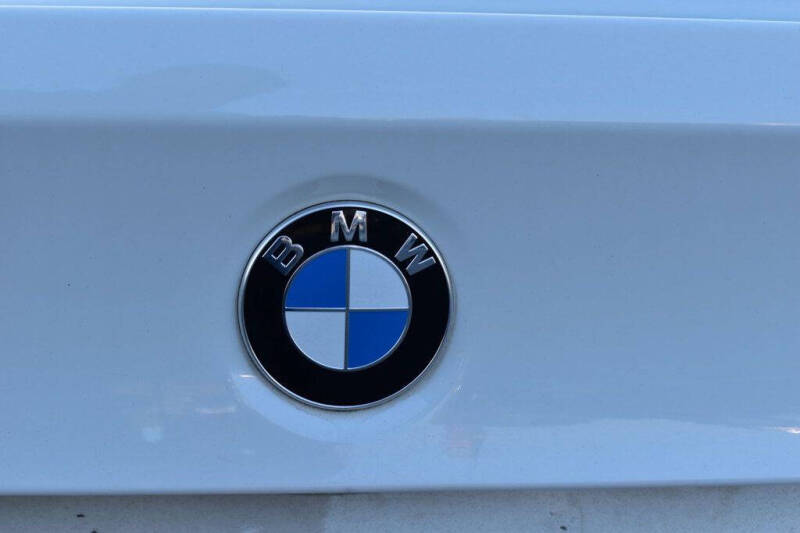 2011 BMW 3 Series 328i