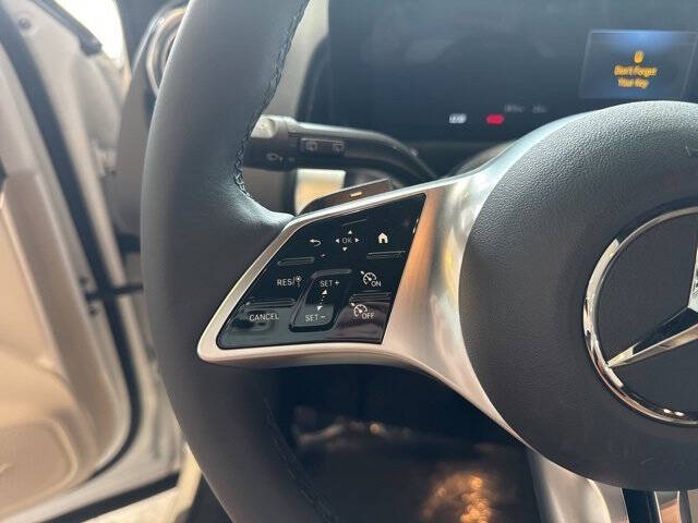 2025 Mercedes-Benz GLB GLB 250