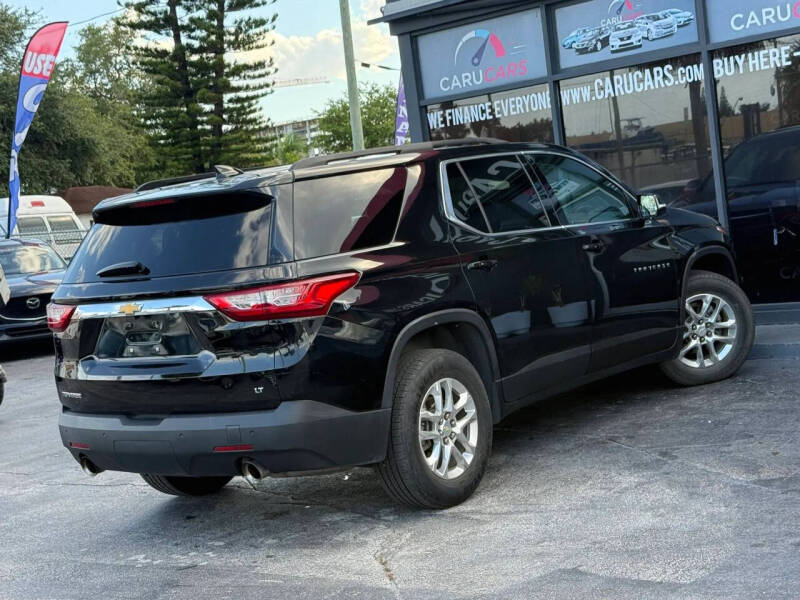 2021 Chevrolet Traverse LT Leather