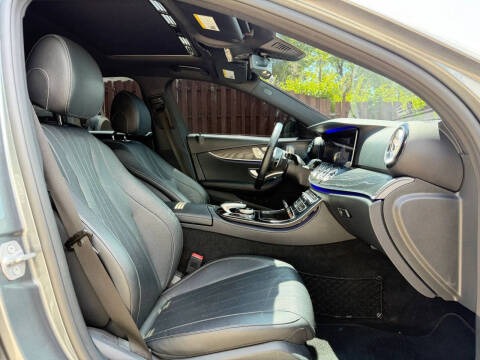 2017 Mercedes-Benz E-Class E 300 4MATIC