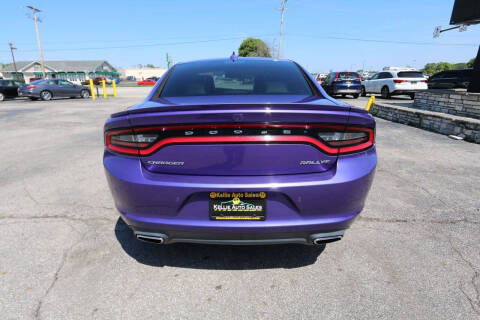2016 Dodge Charger SXT