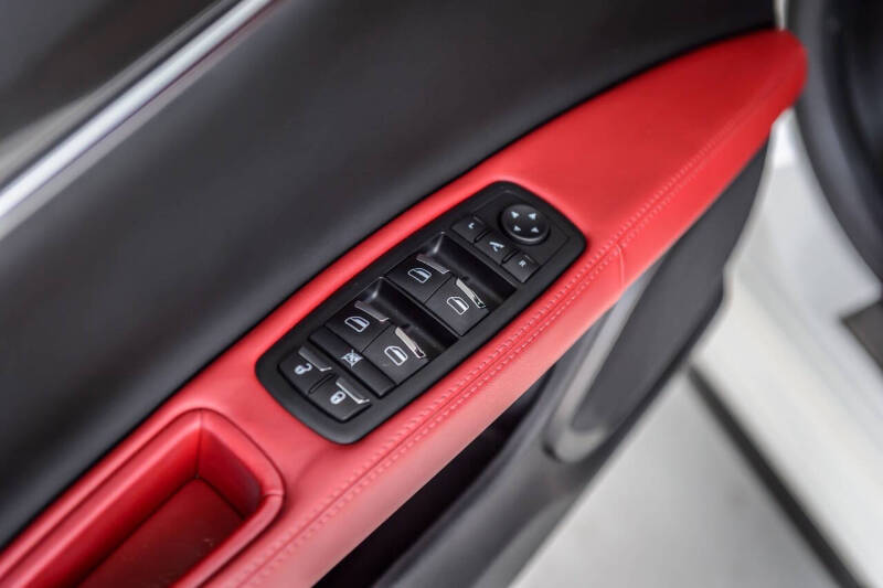 2018 Maserati Ghibli