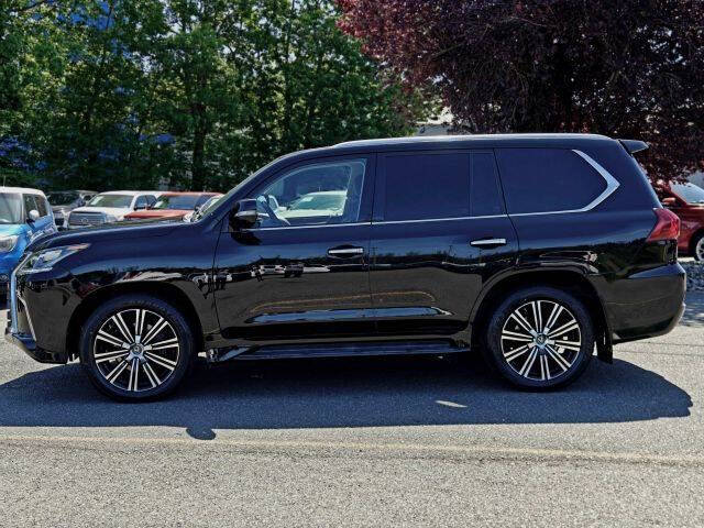 2018 Lexus LX 570