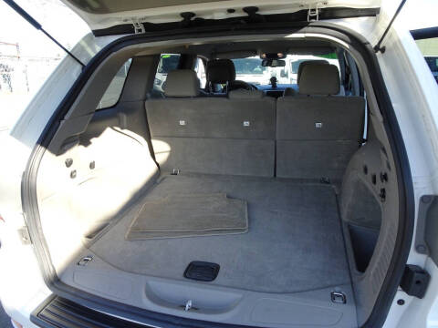 2011 Jeep Grand Cherokee Laredo X