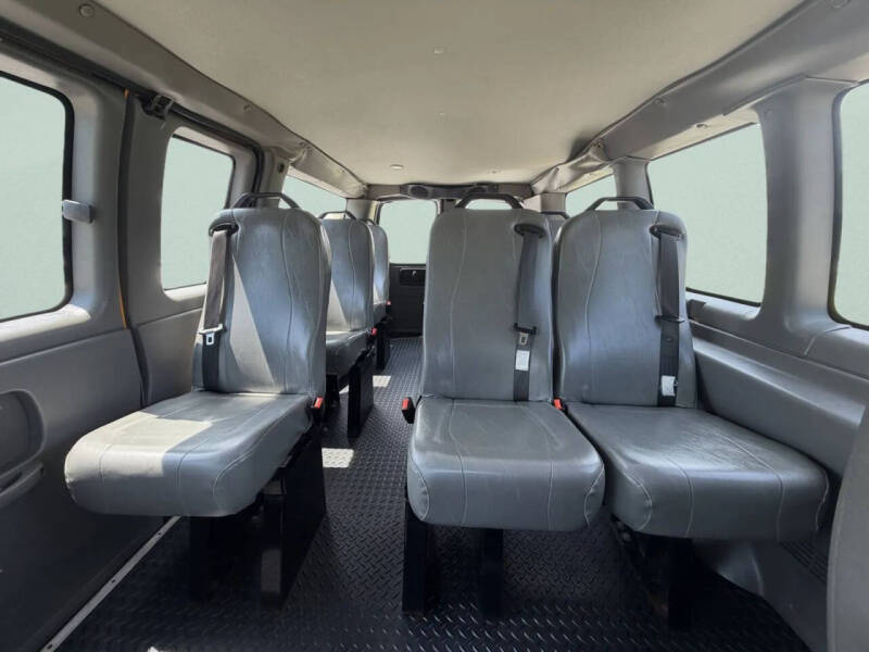 2012 GMC Savana 2500