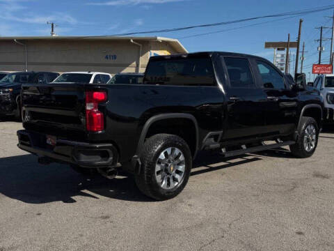 2023 Chevrolet Silverado 2500HD Custom