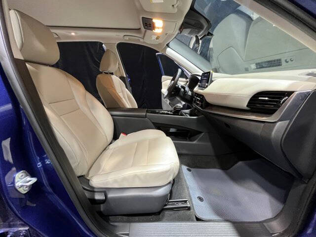 2022 Nissan Rogue SV