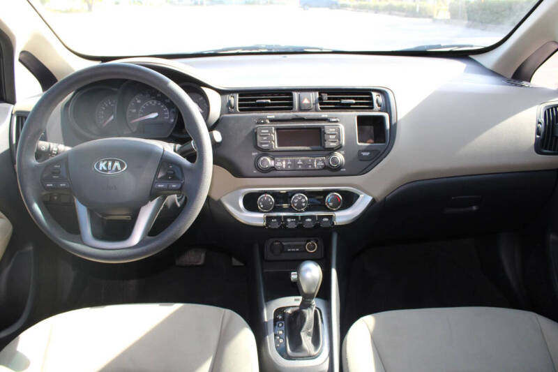 2014 Kia Rio LX