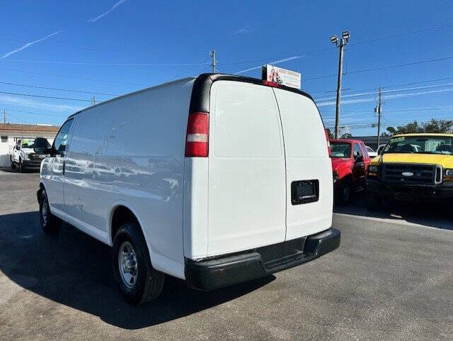 2016 Chevrolet Express 2500