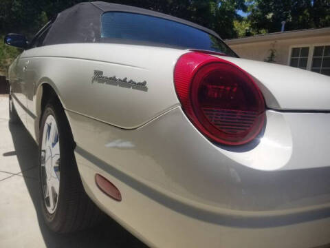 2002 Ford Thunderbird Deluxe