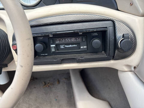 2001 Larson Boats 190SEI