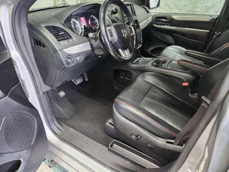 2017 Dodge Grand Caravan GT