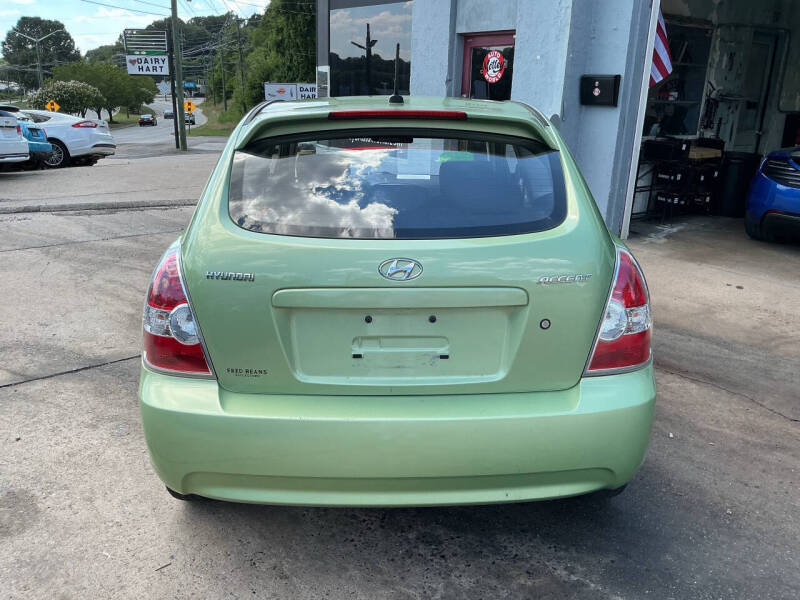 2009 Hyundai Accent GS