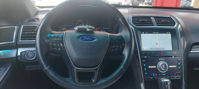 2017 Ford Explorer Limited