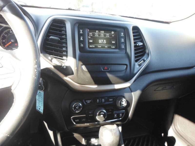 2015 Jeep Cherokee Altitude
