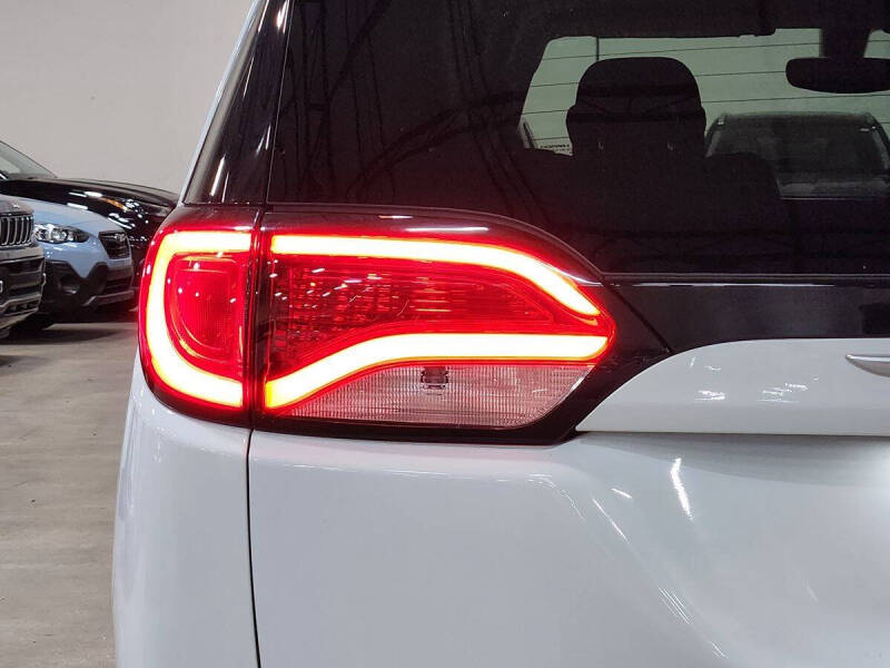 2018 Chrysler Pacifica Touring Plus