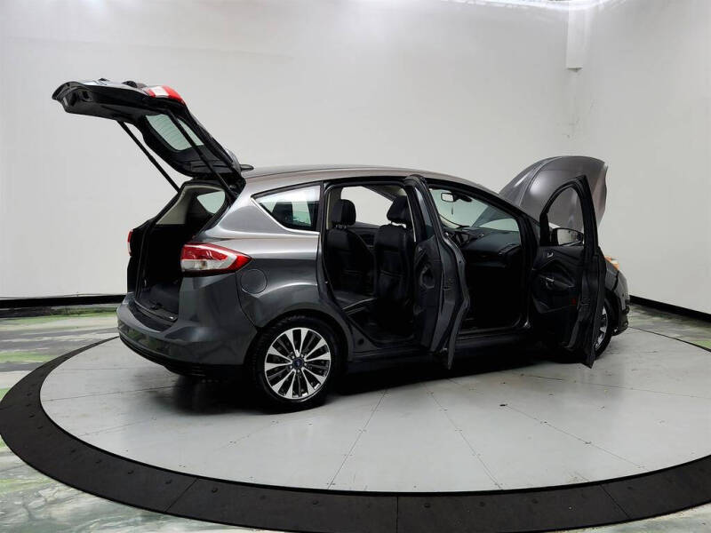 2017 Ford C-MAX Hybrid Titanium