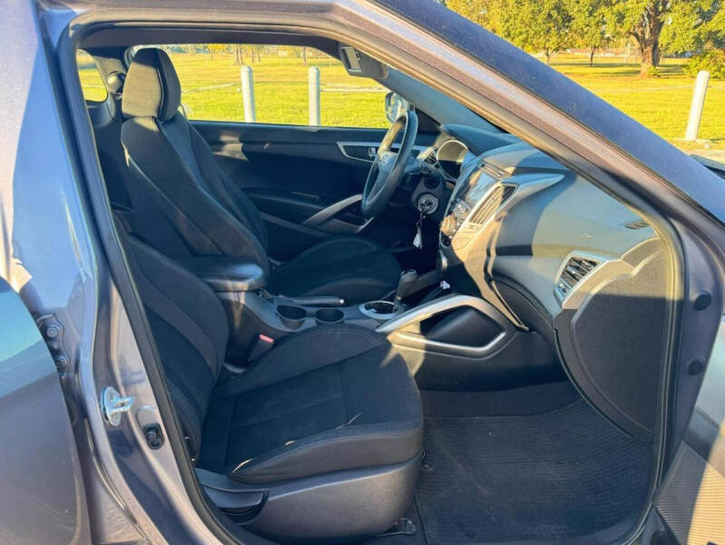 2016 Hyundai Veloster