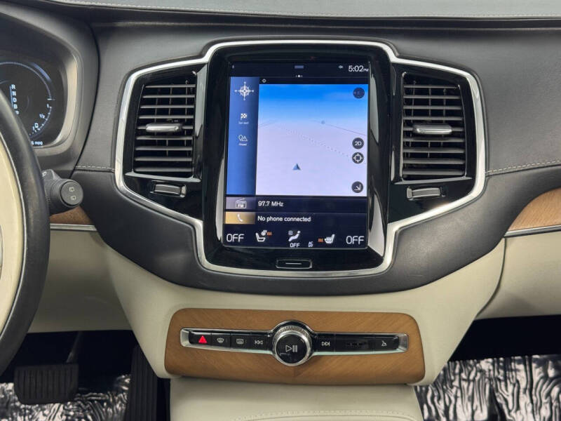 2017 Volvo XC90 T8 eAWD Inscription