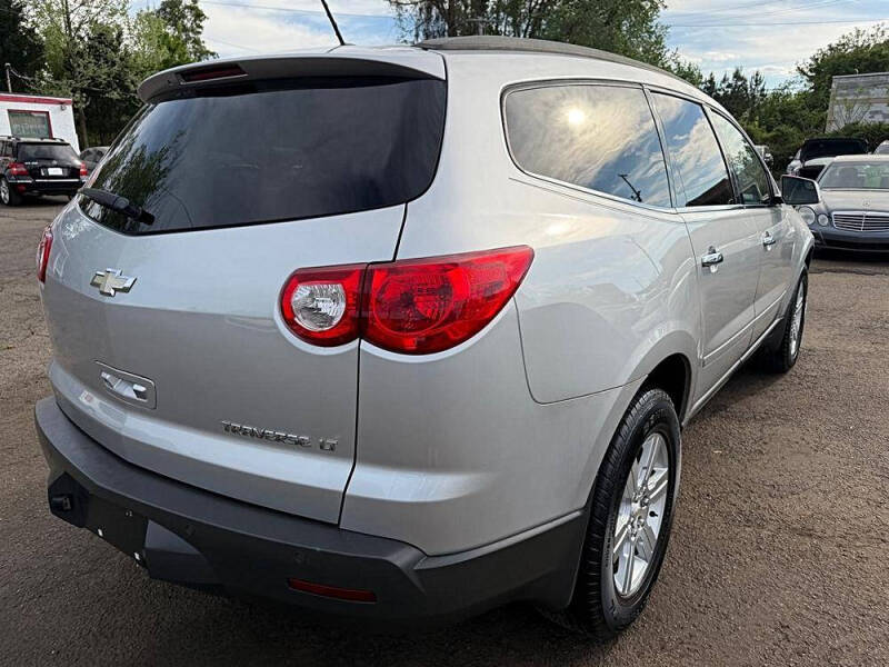 2011 Chevrolet Traverse LT