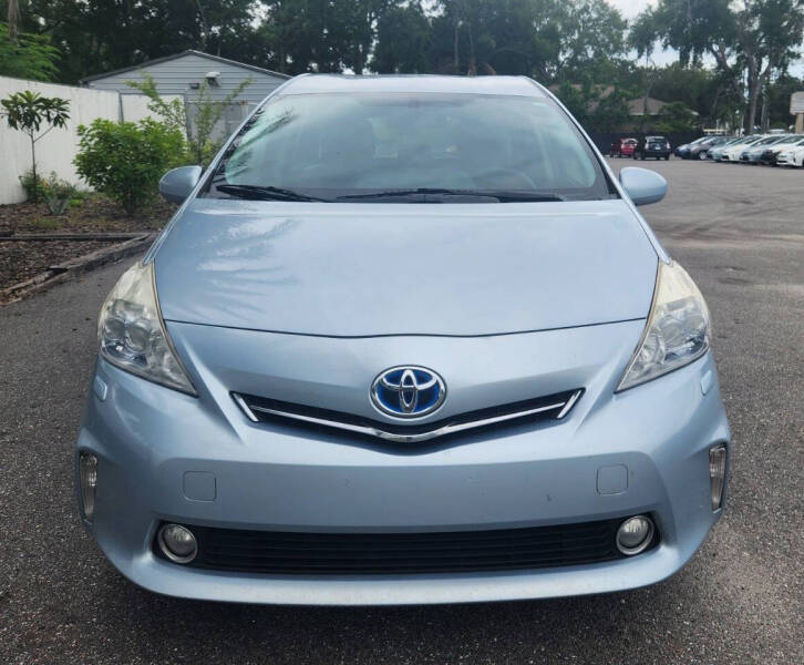 2012 Toyota Prius v Five