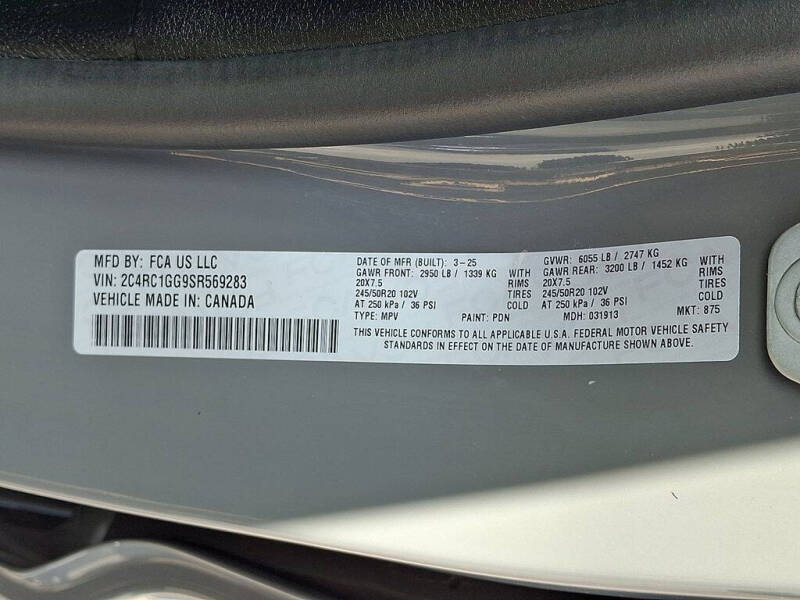 2025 Chrysler Pacifica Limited