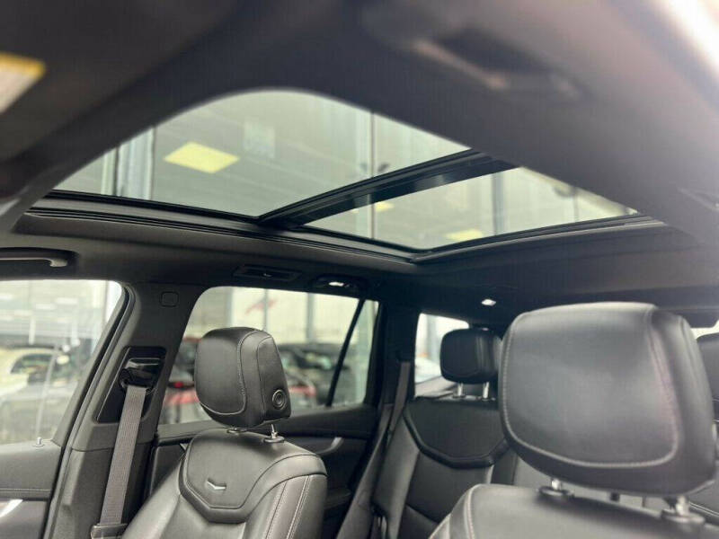 2022 Cadillac XT6 Luxury