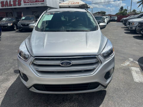 2018 Ford Escape for sale at Molina Auto Sales in Hialeah FL