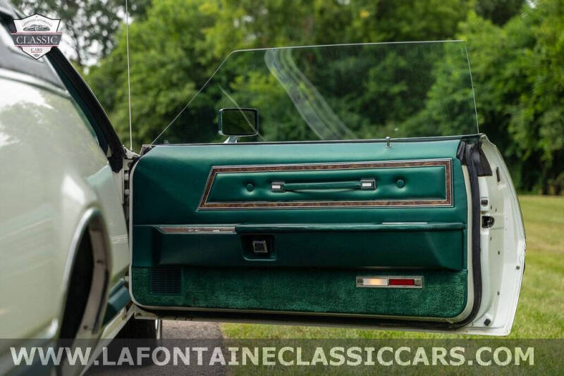 1976 Ford Thunderbird