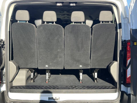 2023 Ford Transit 350 XLT