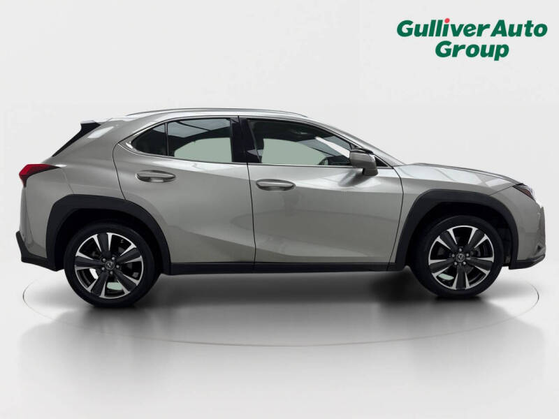 2020 Lexus UX 200