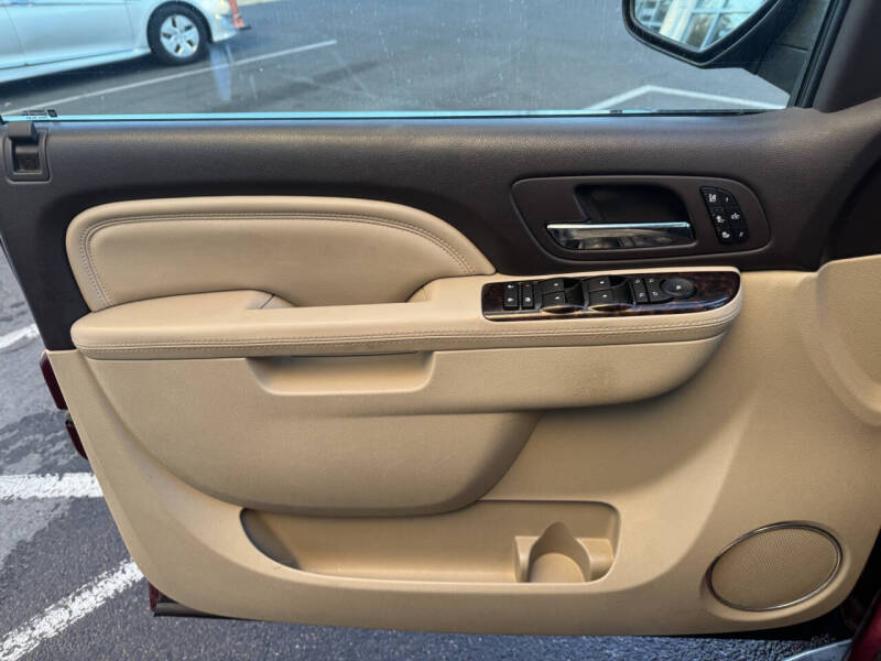 2011 GMC Yukon Denali