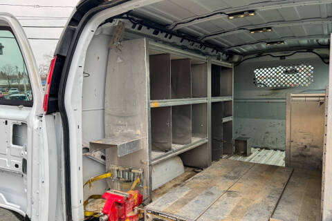 2017 Chevrolet Express 2500