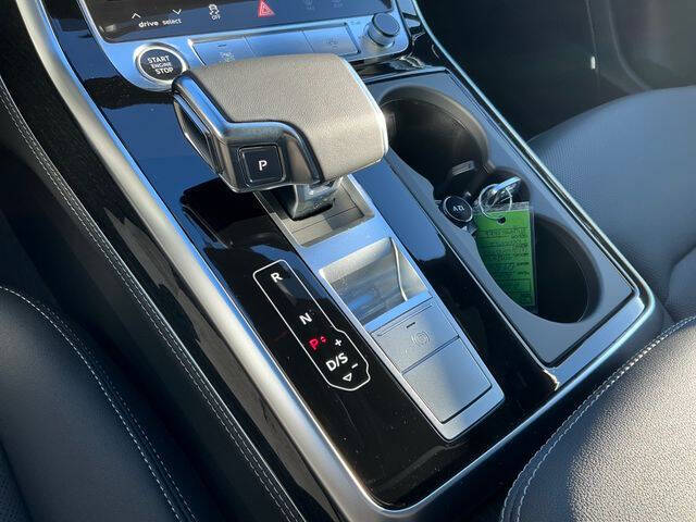 2026 Audi Q7 quattro Premium Plus 55 TFSI