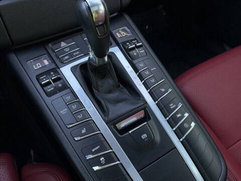 2017 Porsche Macan S