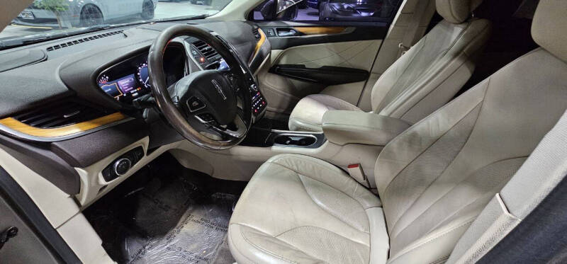 2017 Lincoln MKC Select