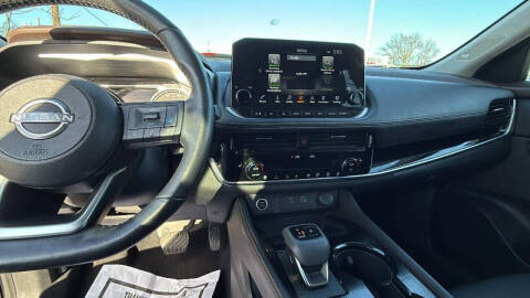 2022 Nissan Rogue SL