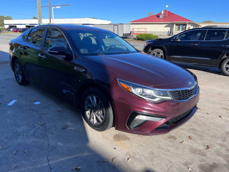 2020 Kia Optima LX photo 8