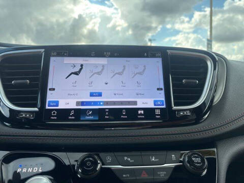 2026 Chrysler Pacifica Pinnacle