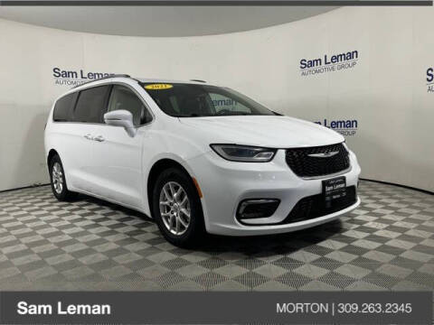 2021 Chrysler Pacifica for sale at Sam Leman CDJRF Morton in Morton IL