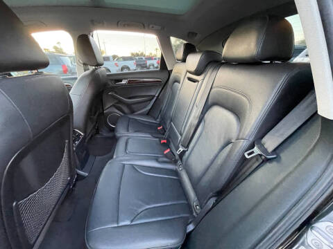 2016 Audi Q5 2.0T quattro Premium Plus