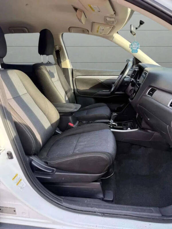 2018 Mitsubishi Outlander