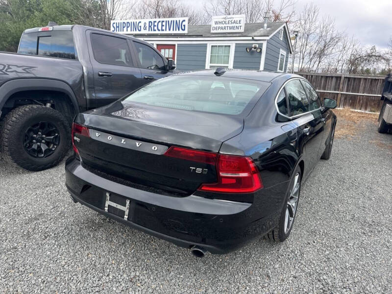 2018 Volvo S90 T5 Momentum