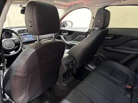 2017 Jaguar F-PACE 35t Premium